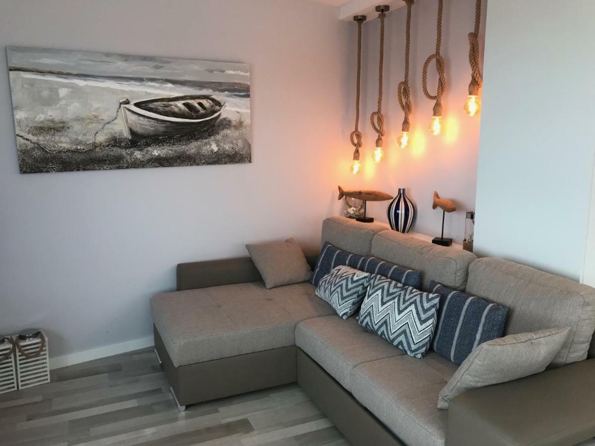 Blue Bay Beach Apartment เซซิมบรา ภายนอก รูปภาพ