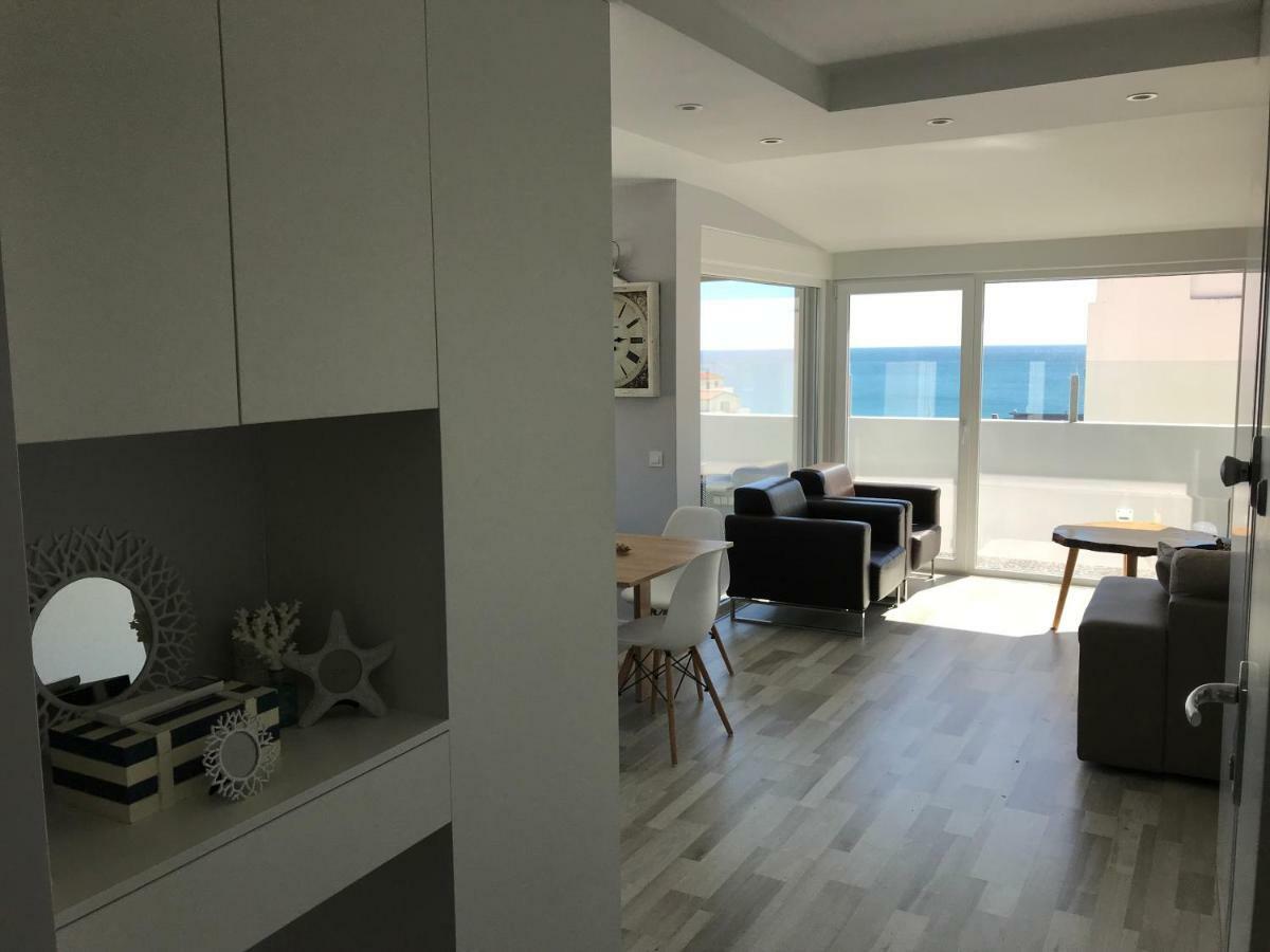 Blue Bay Beach Apartment เซซิมบรา ภายนอก รูปภาพ